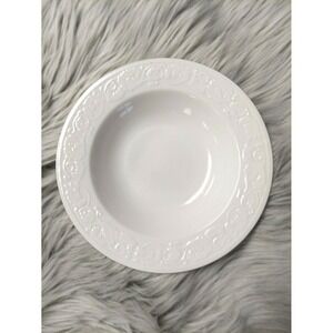 NEW Farberware Calais Soup Salad Bowl White Embossed Rimmed Stoneware